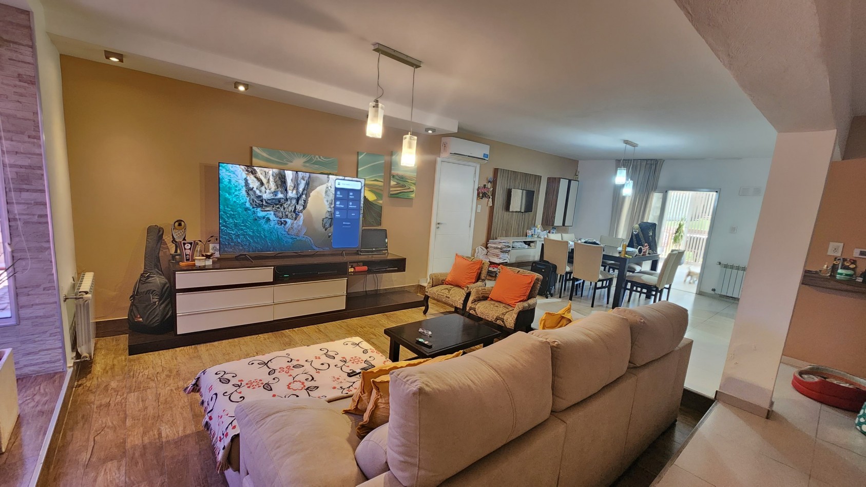 Casa 4 dormitorios 