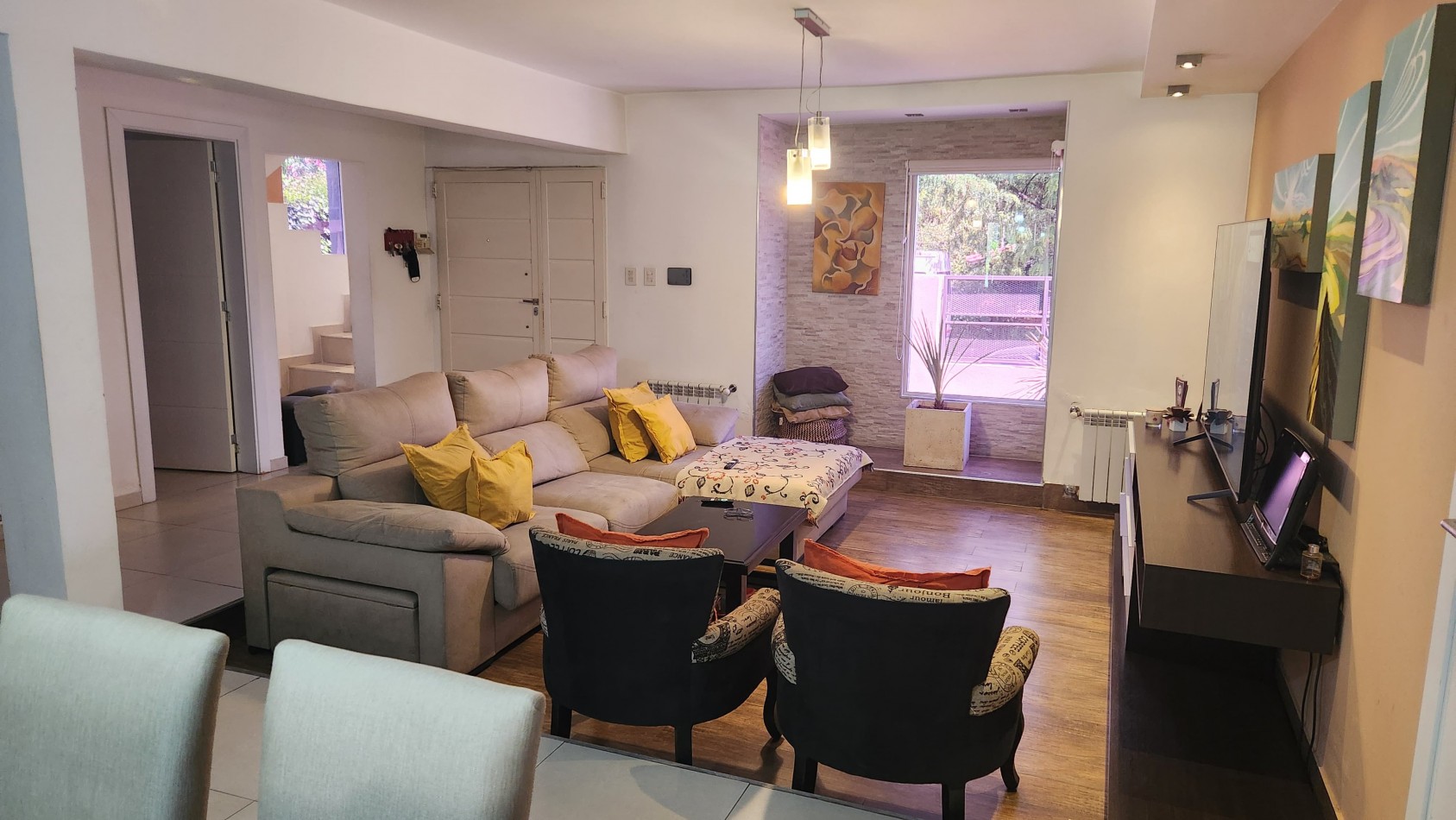 Casa 4 dormitorios 