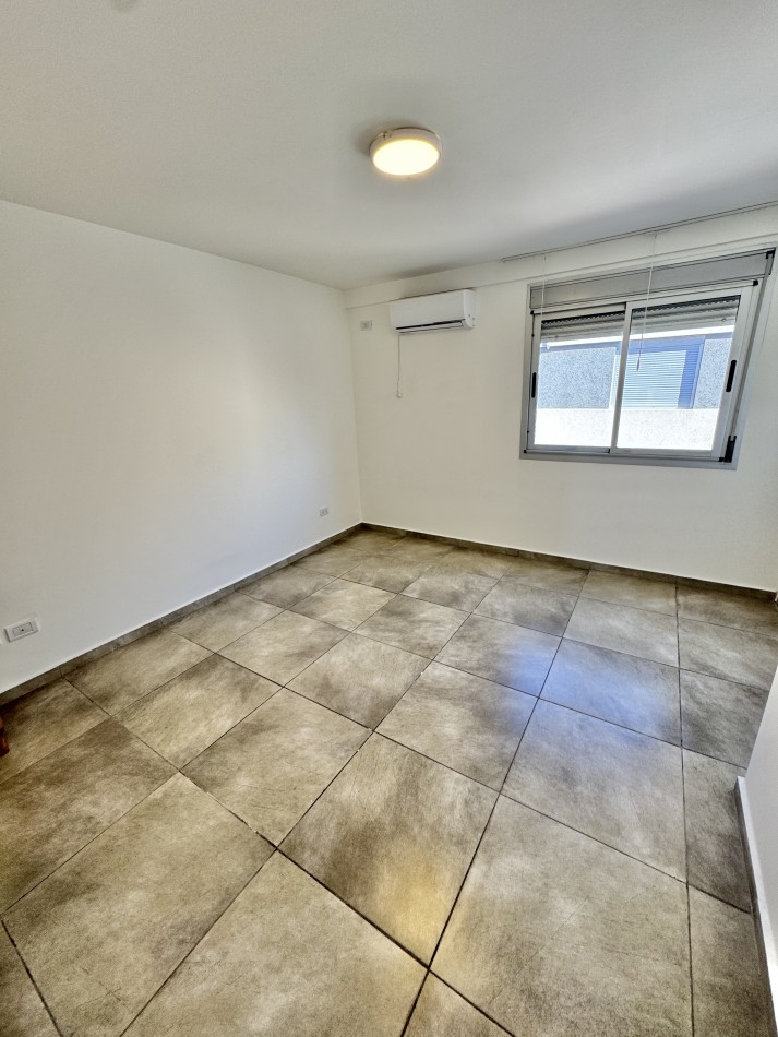 Hermoso duplex - 2 dormitorios - 2 cocheras 