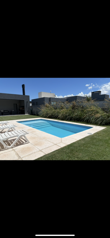 Casa 3 dormitorios - Las Cañitas