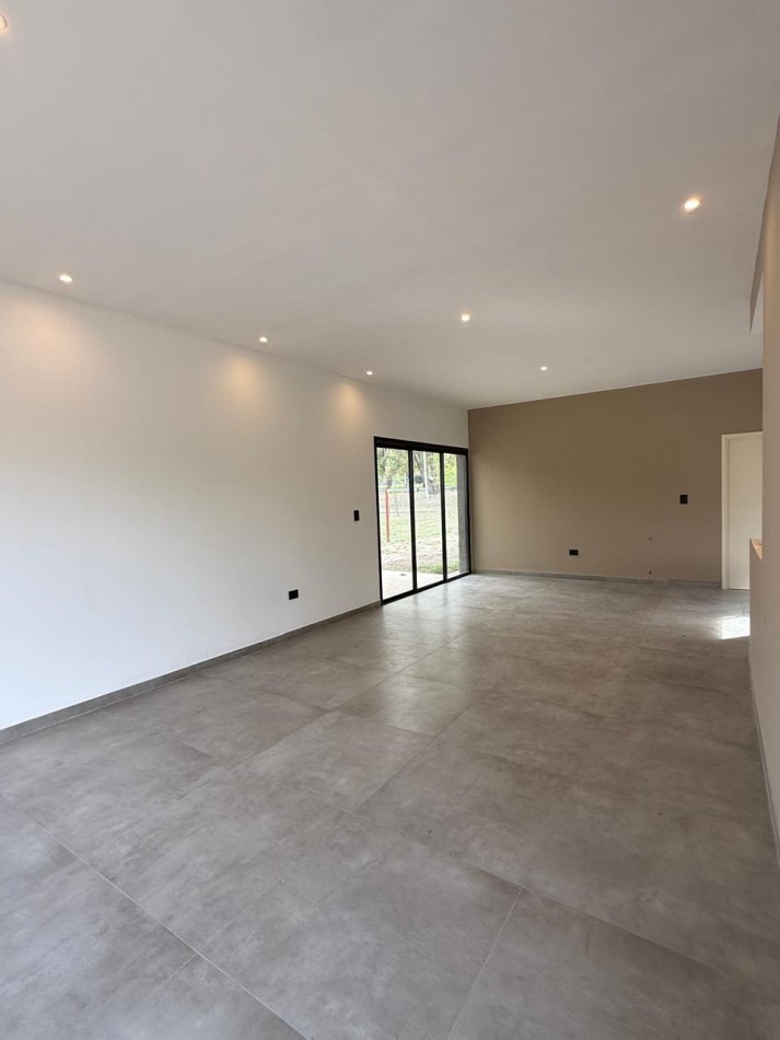 VENTA | TEJAS IV - CASA A ESTRENAR DE 3 DORMITORIOS EN UNA SOLA PLANTA