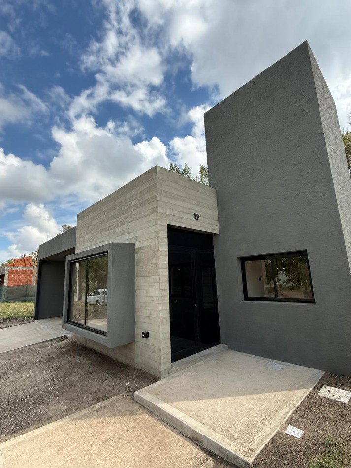 VENTA | TEJAS IV - CASA A ESTRENAR DE 3 DORMITORIOS EN UNA SOLA PLANTA