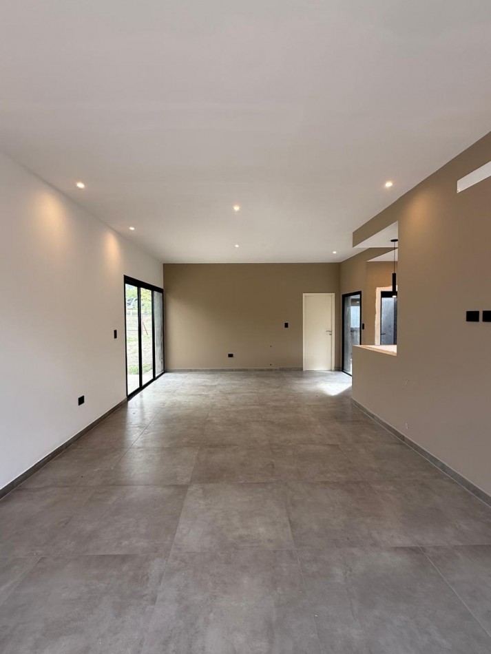 VENTA | TEJAS IV - CASA A ESTRENAR DE 3 DORMITORIOS EN UNA SOLA PLANTA