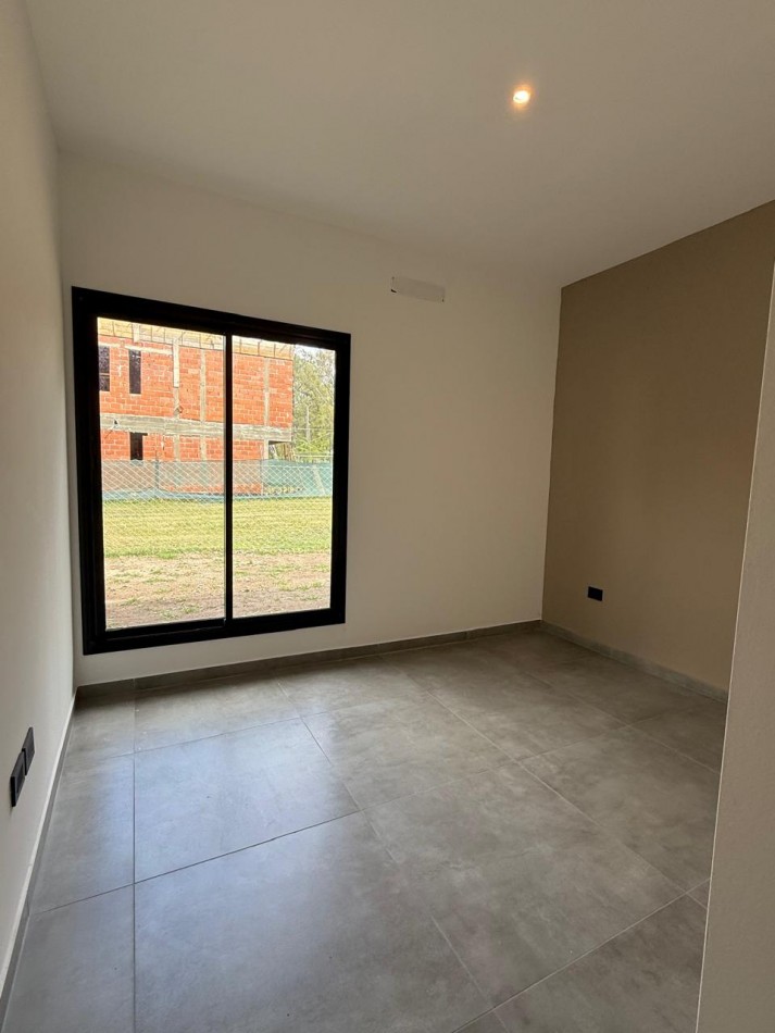 VENTA | TEJAS IV - CASA A ESTRENAR DE 3 DORMITORIOS EN UNA SOLA PLANTA