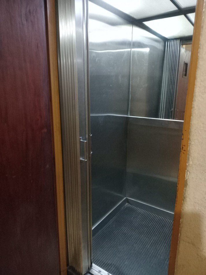 Venta Departamento pleno centro - edificio Marconi