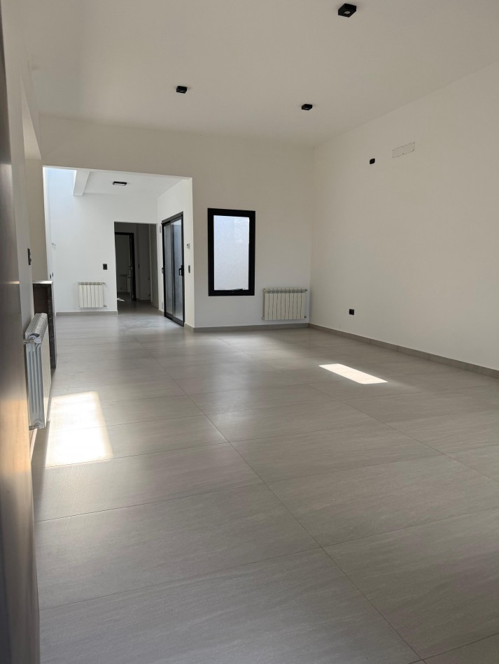 Casa a Estrenar - Las Cañitas - Malagueño