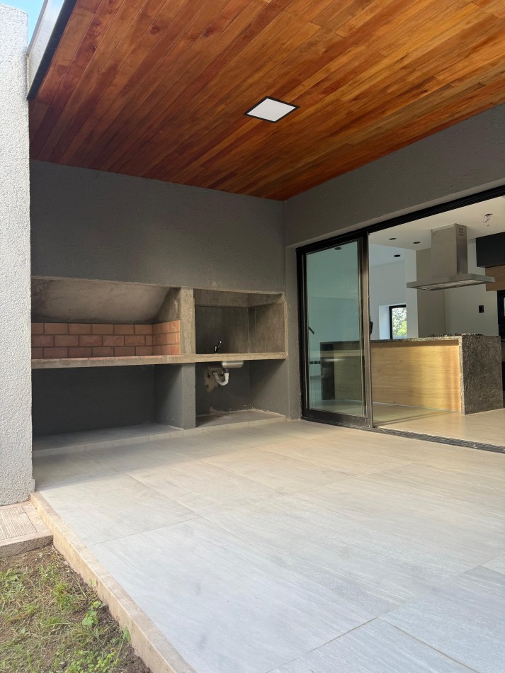 Casa a Estrenar - Las Cañitas - Malagueño