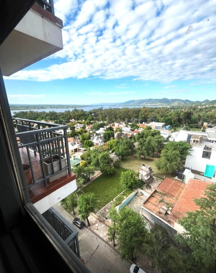 OPORTUNIDAD- Departamento con vista panoramica en Edificio Bamba - 3 dormitorios