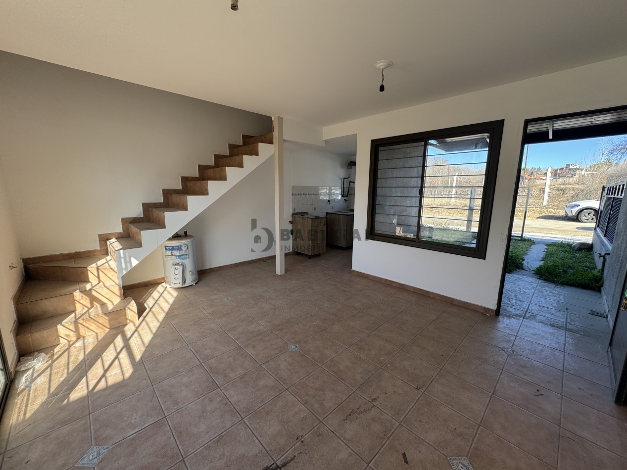 Duplex 2 dormitorios - cochera 