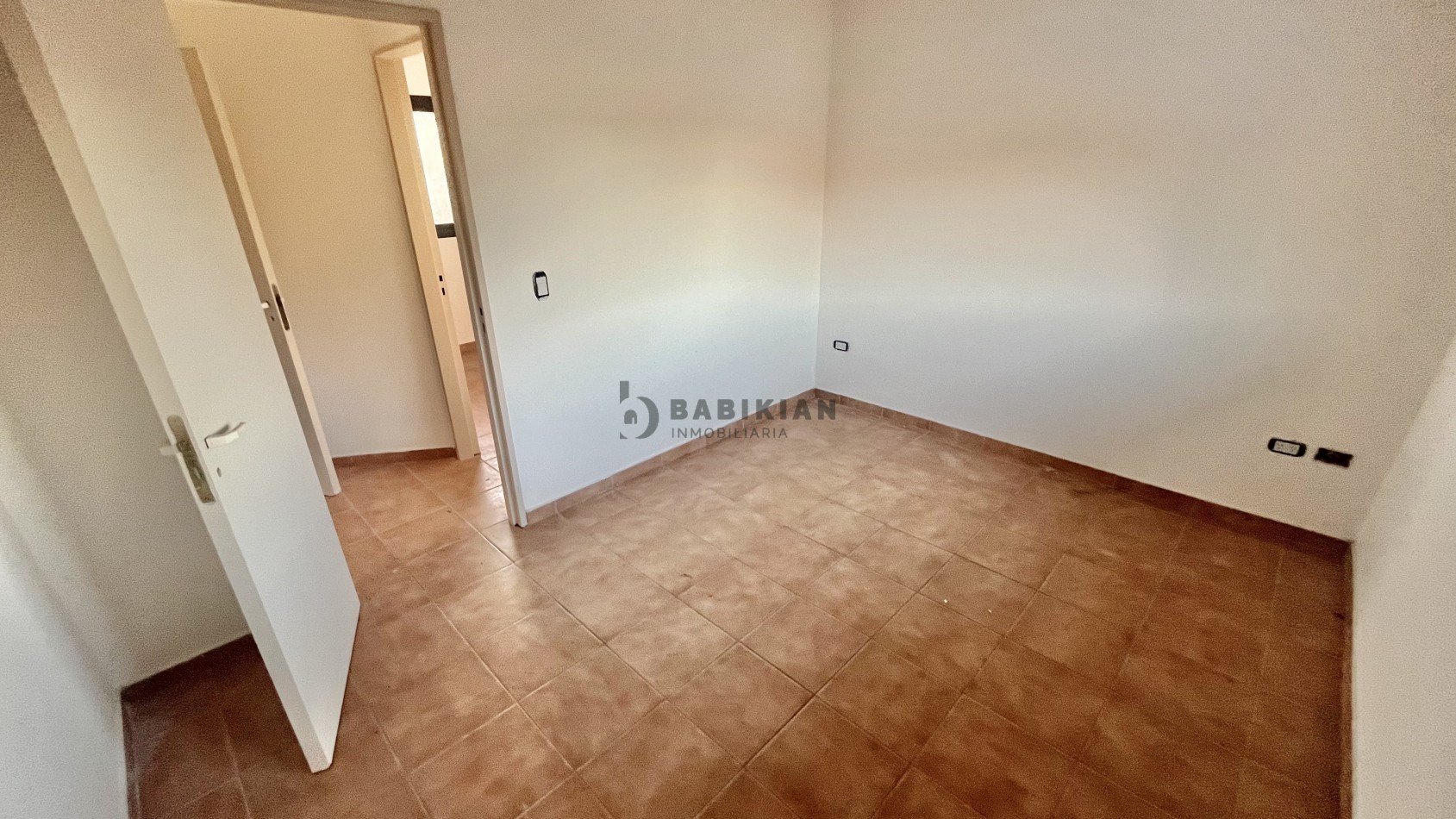 Duplex 2 dormitorios - cochera 