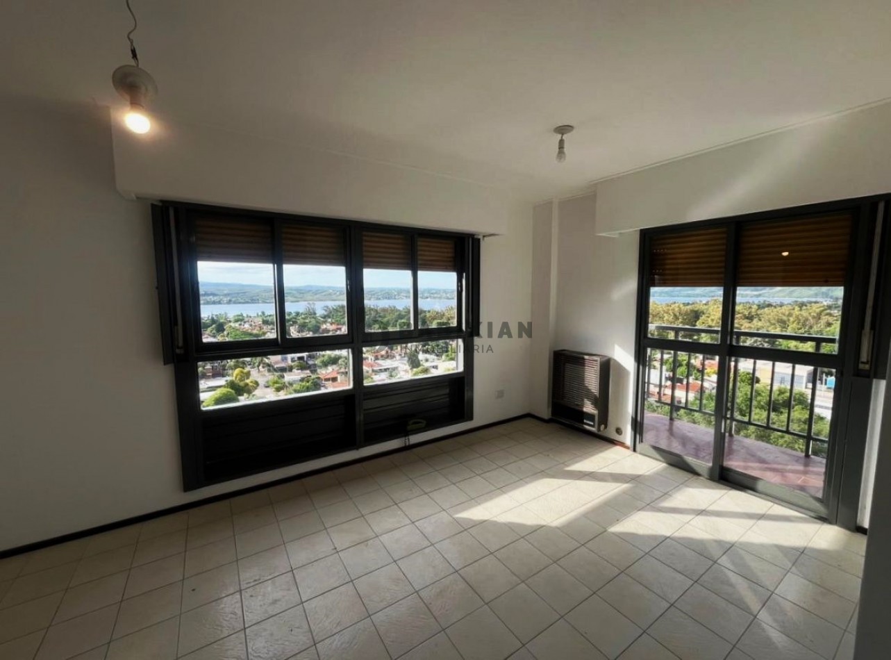 OPORTUNIDAD- Departamento con vista panoramica en Edificio Bamba - 3 dormitorios